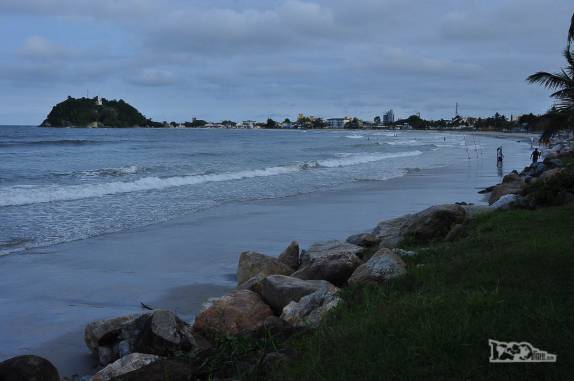 Chegando a Guaratuba, no litoral do Paraná